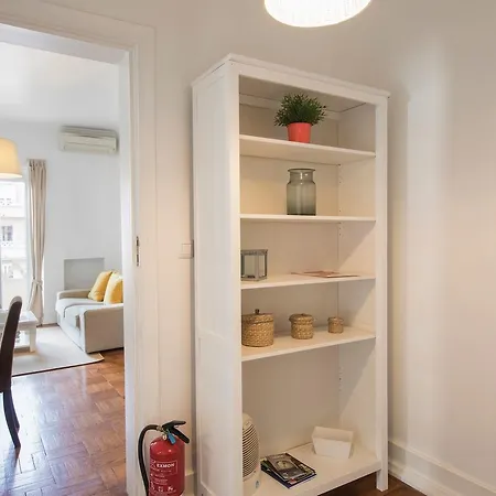 Apartment Lovelystay Saldanha Two Bedroom Wonder *